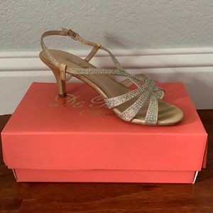 De blossom collection heels